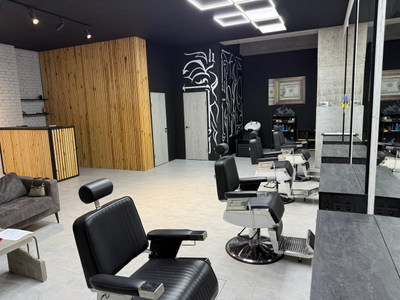 Фото барбершопу 3